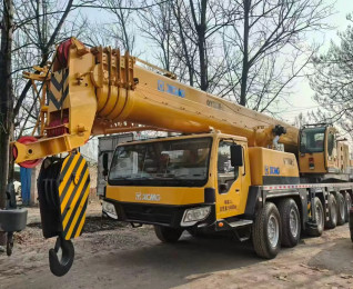 Автокран XCMG XCT90 (90 тонн)