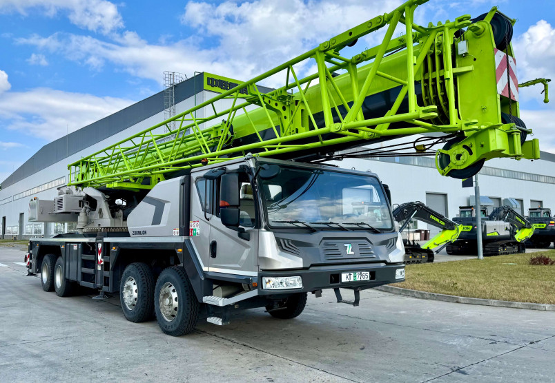 Аренда автокрана Zoomlion ZTC500V в Санкт-Петербурге и Ленинградской области