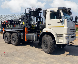 Ямобур КАМАЗ 43118 с буровой установкой Rusman SA050