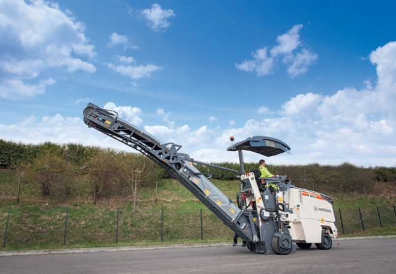 Аренда дорожной фрезы Wirtgen W 60 в Санкт-Петербурге и Ленинградской области